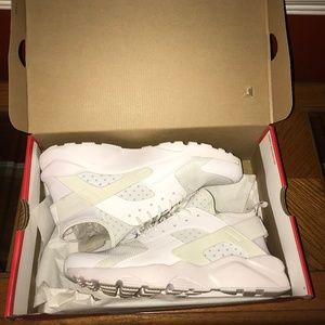 Nike Air Huarache Run Ultra White